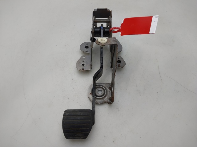RENAULT 465010015R Pedal de freno  comprar en Ponferrada