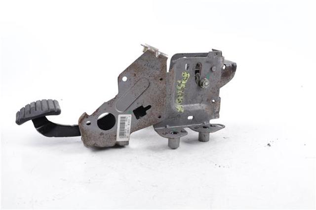 465010015R Pedal de freno  en stock Castellón