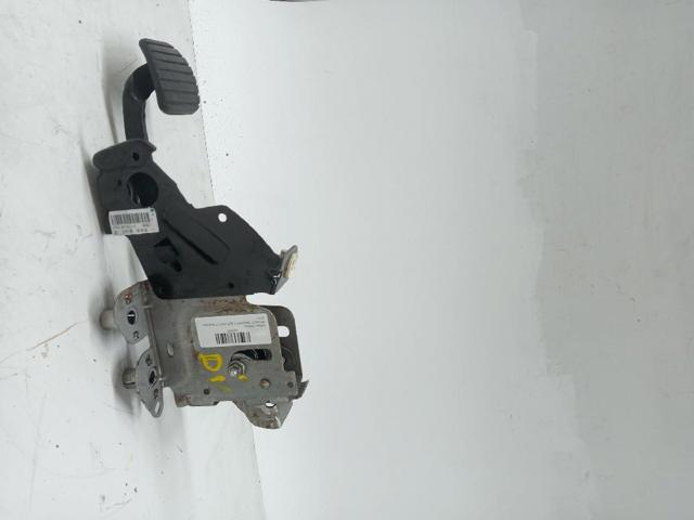 RENAULT 465010015R Pedal de freno comprar Pamplona