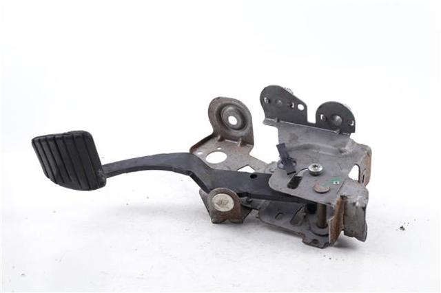 465010015R RENAULT Pedal de freno  disponible Alicante