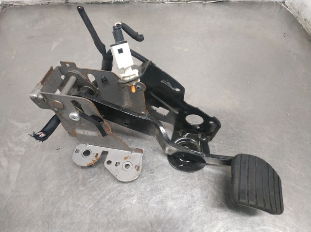 465010015R Renault (RVI)