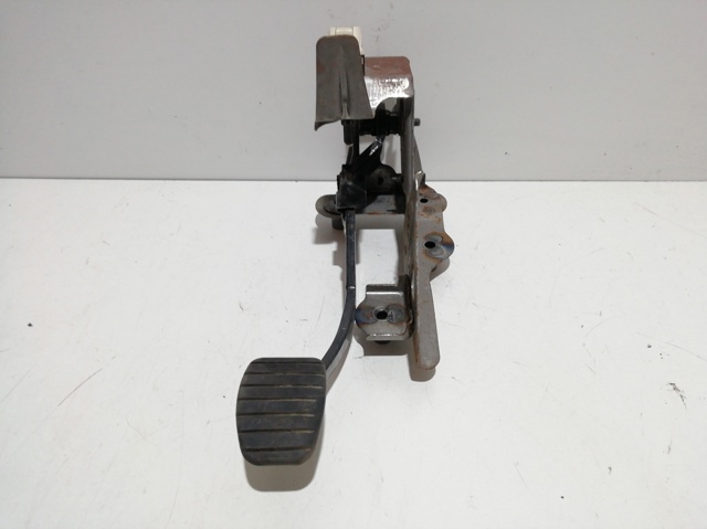 Pedal de freno 465013423R Renault (RVI)