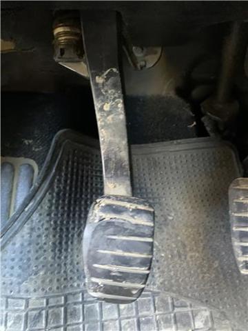Precio del repuesto Pedal de embrague Megane III familiar