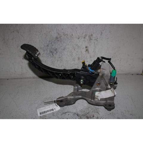 Pedal del embrague 465030038R RENAULT