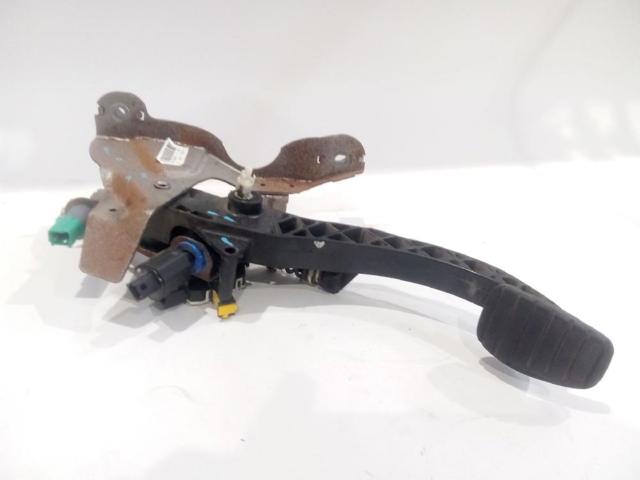 465030038R RENAULT Pedal embrague comprar Madrid