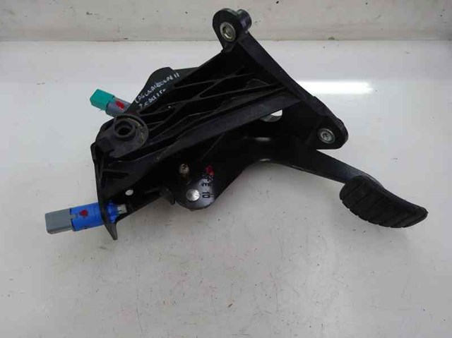 Pedal de embrague Renault Laguna III desde 39,20 €