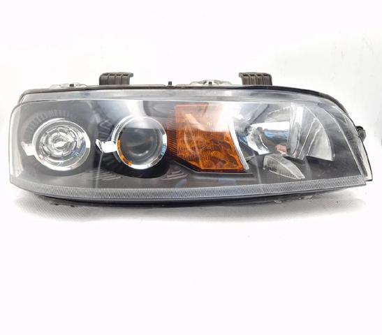 FIAT 46522719 Faro derecho  en stock Valencia