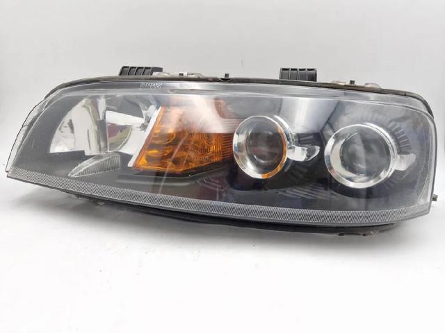 FIAT 46522725 Faro izquierdo  en stock Salamanca