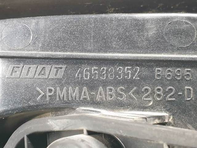 46538352 Piloto trasero derecho  disponible Málaga