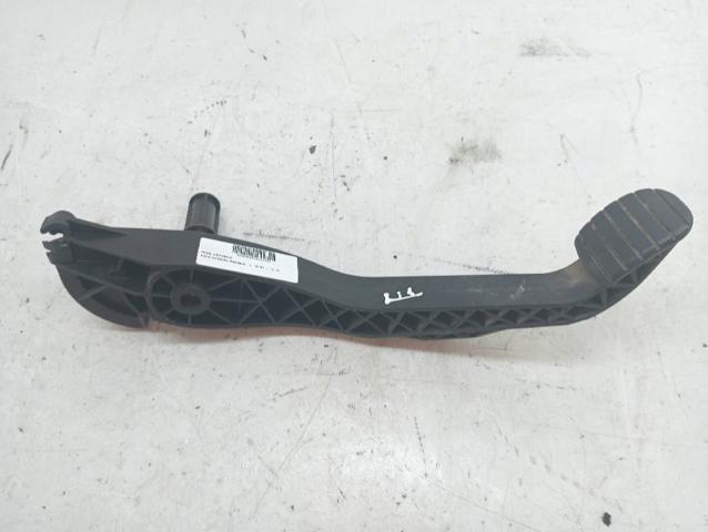 Comprar Pedal de embrague Dacia Logan  LS a bajo precio