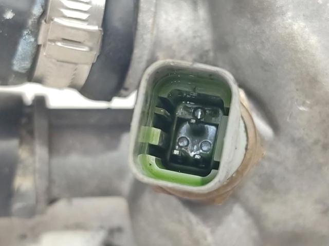 Caja del termostato Alfa Romeo 145 930