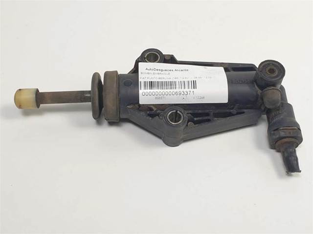 46547126 FIAT Bombin de embrague  en stock Córdoba