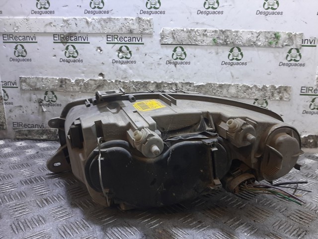 465565650 Faro derecho comprar Almería