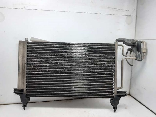 Condensador / radiador  aire acondicionado para fiat stilo 1.9 jtd (192_xf1a) 192a3000 46745840