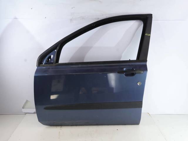 Puerta del conductor Fiat Stilo  hatchback comprar en España