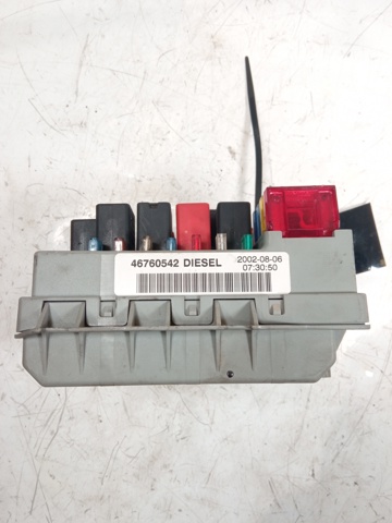 FIAT 46760542 Caja de fusibles comprar Pamplona