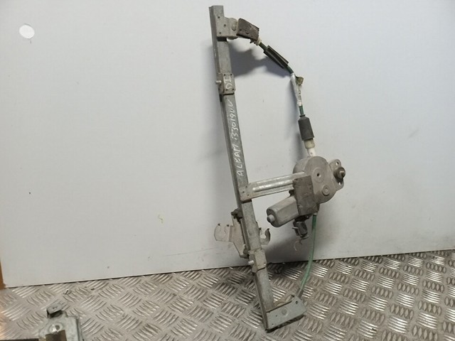 Mecanismo de elevalunas, puerta delantera izquierda Alfa Romeo 146 930