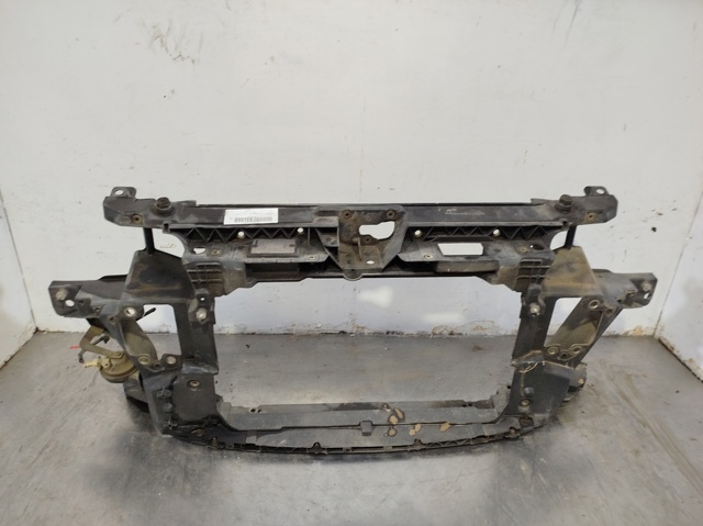 Soporte de radiador Fiat Stilo desde 152,46 €