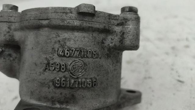 FIAT 46771105 Bomba de vacío  comprar en Albacete