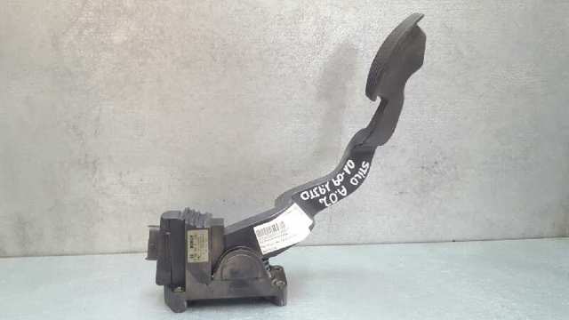 FIAT 46779078 Pedal del acelerador  en stock Terrassa