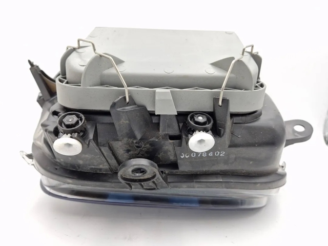 46807766 FIAT Faro derecho  en stock Gandía