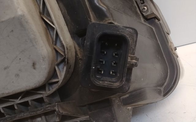 46807768 FIAT Faro izquierdo  en stock Córdoba
