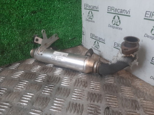 46810017 FIAT Enfriador de recirculación de gases de escape EGR  disponible Vigo