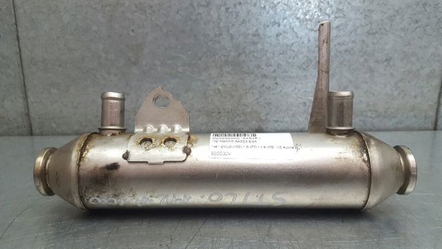 Enfriador de recirculación de gases de escape EGR 46810017 FIAT