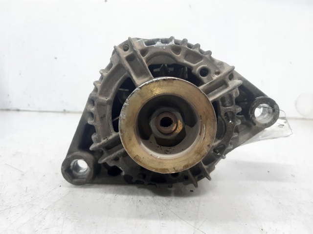 46813061 Alternador  en stock Castellón