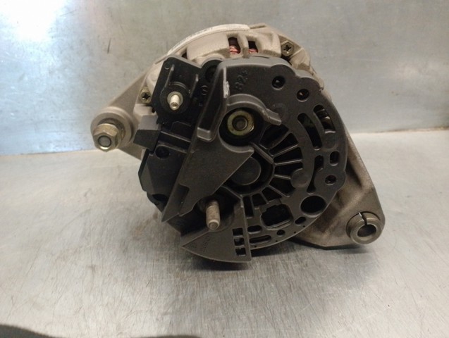 46813061 Alternador  en stock Granada