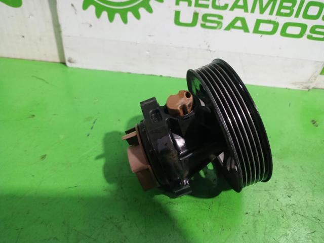 46815125 Bomba de agua  en stock Sabadell