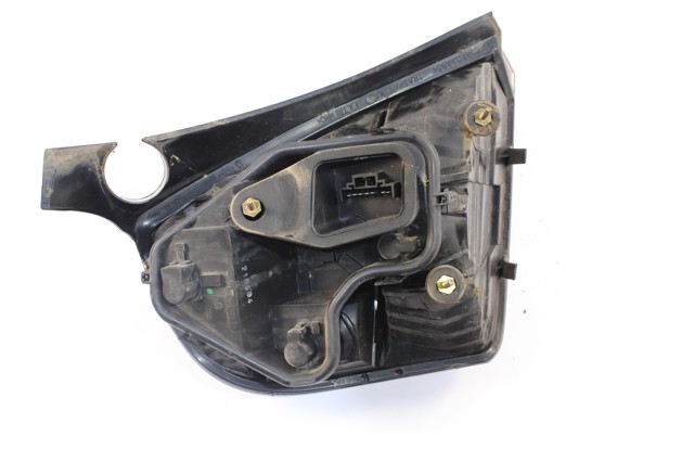 FIAT 46823705 Piloto trasero derecho  disponible Valladolid