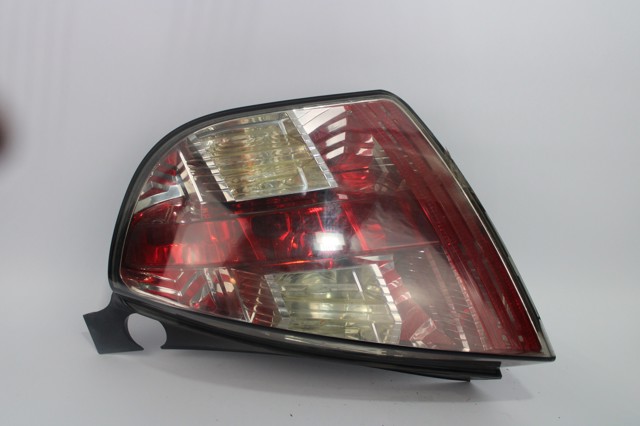 46823705 FIAT Piloto trasero derecho  disponible Vigo
