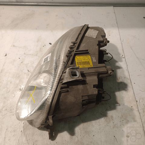 FIAT 46826194 Faro derecho  comprar en Ponferrada