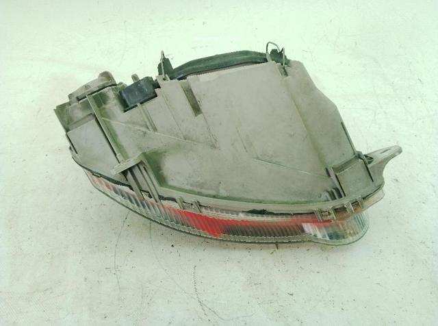 468261960 Faro izquierdo  disponible Málaga