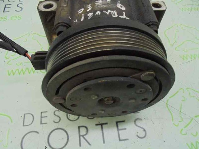 Compresor de aire acondicionado 4683733 Ford