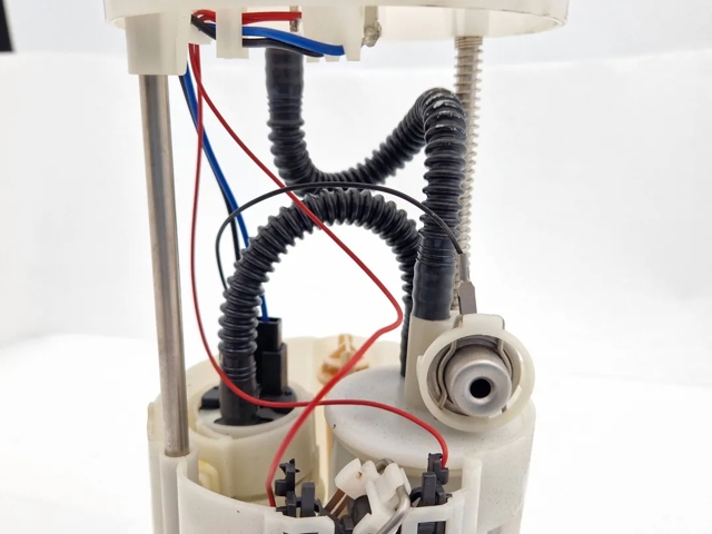 46838198 FIAT Bomba de gasolina comprar Bilbao