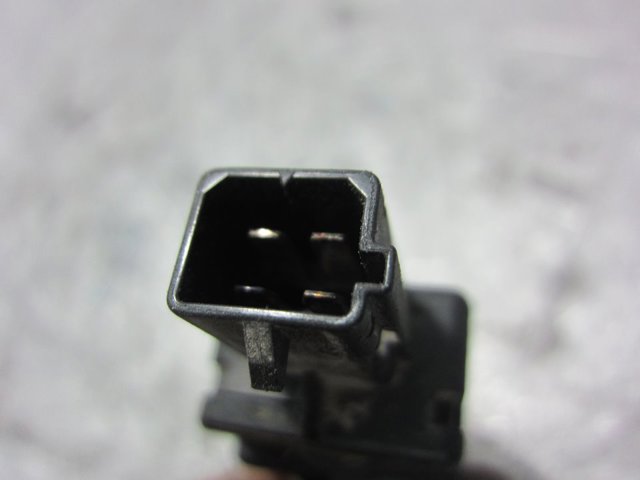 46840510 Interruptor de luz de freno comprar Girona