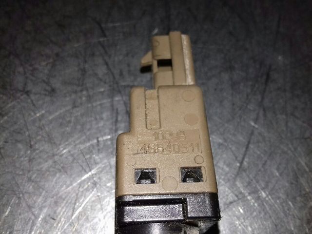 FIAT 46840511 Sensor de posición del pedal de embrague  comprar en Albacete