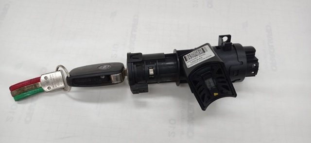 46845361 Cerradura de encendido  disponible Utrera