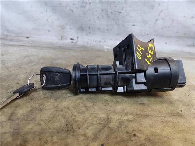 46845361 Cerradura de encendido  disponible Utrera