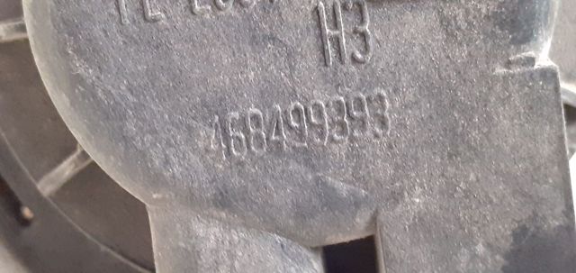 FIAT 468498433 Luz antiniebla izquierdo comprar Pamplona