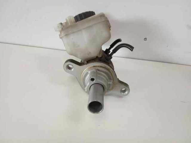 Cilindro principal de frenos 4702509010 TOYOTA