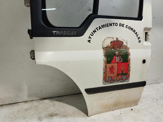 FORD 4703954 Puerta delantera izquierda  en stock Salamanca
