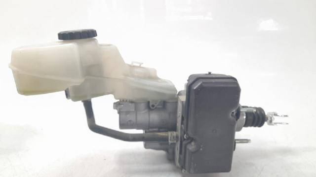 Cilindro principal de freno Toyota C-HR X10