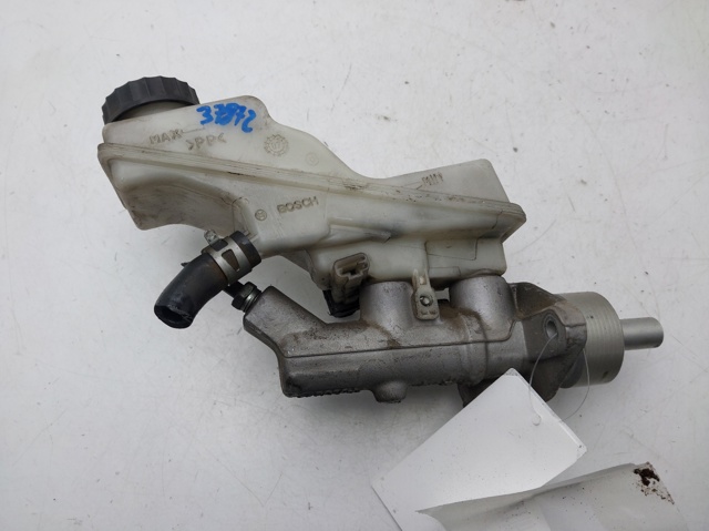 Cilindro principal de freno para Toyota Avensis  (T25)