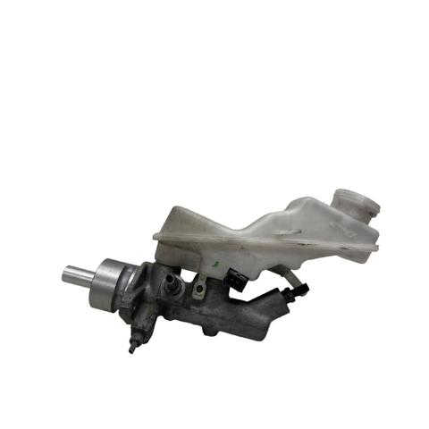 Cilindro principal de freno 4720105111 TOYOTA