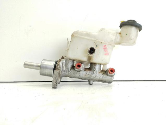 4720109210 TOYOTA Cilindro principal de freno  comprar en Lleida