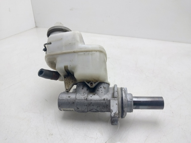 4720109210 TOYOTA Cilindro principal de freno  comprar en Jaén