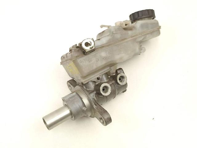 Cilindro maestro de frenos Toyota Avensis  desde 82,76 €